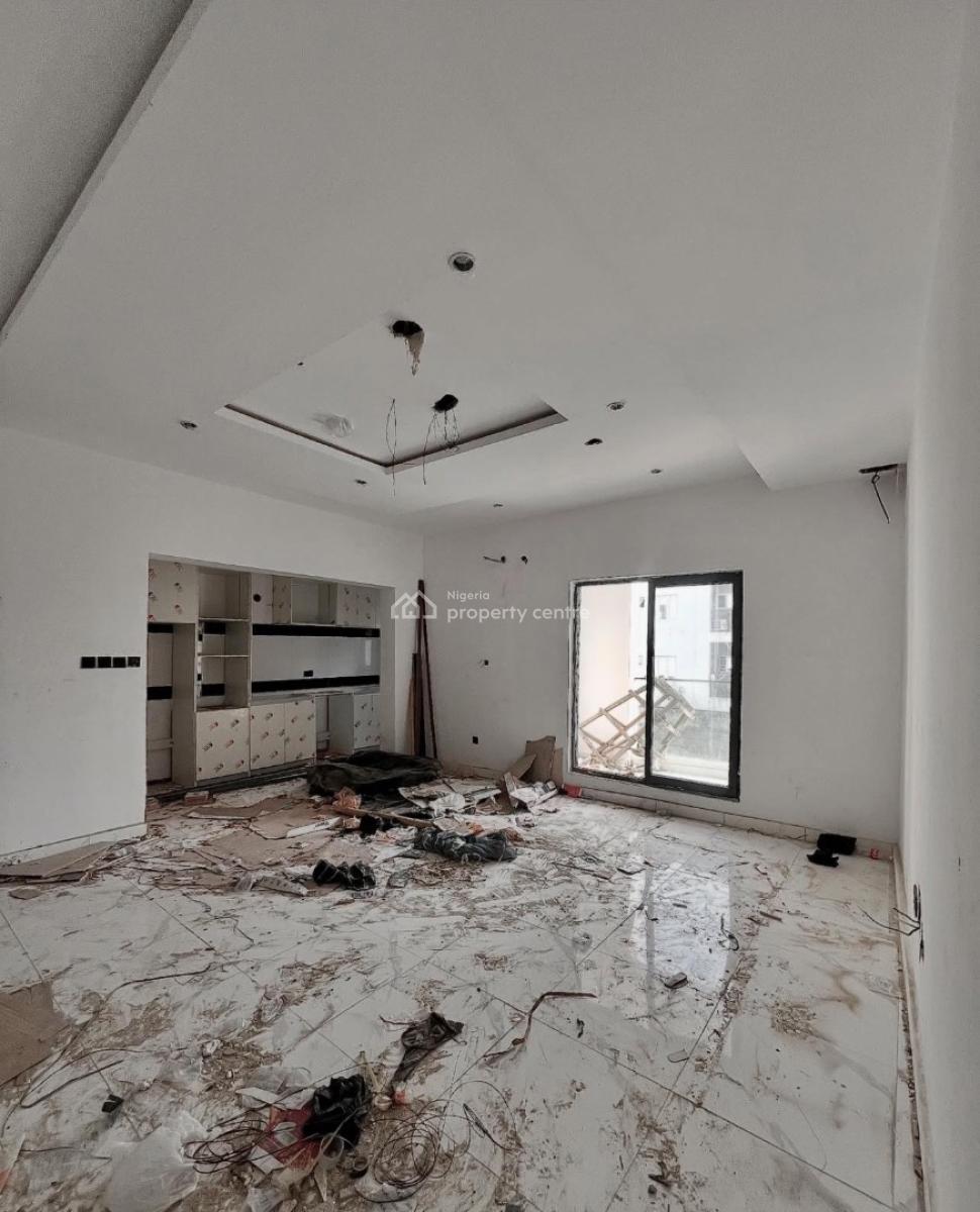 Newly Built 2 Bedroom Apartment, Ikate, Lekki, Lagos, Block of Flats for Sale