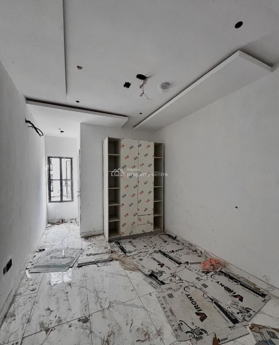 Newly Built 2 Bedroom Apartment, Ikate, Lekki, Lagos, Block of Flats for Sale