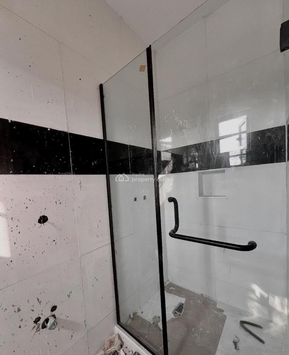 Newly Built 2 Bedroom Apartment, Ikate, Lekki, Lagos, Block of Flats for Sale