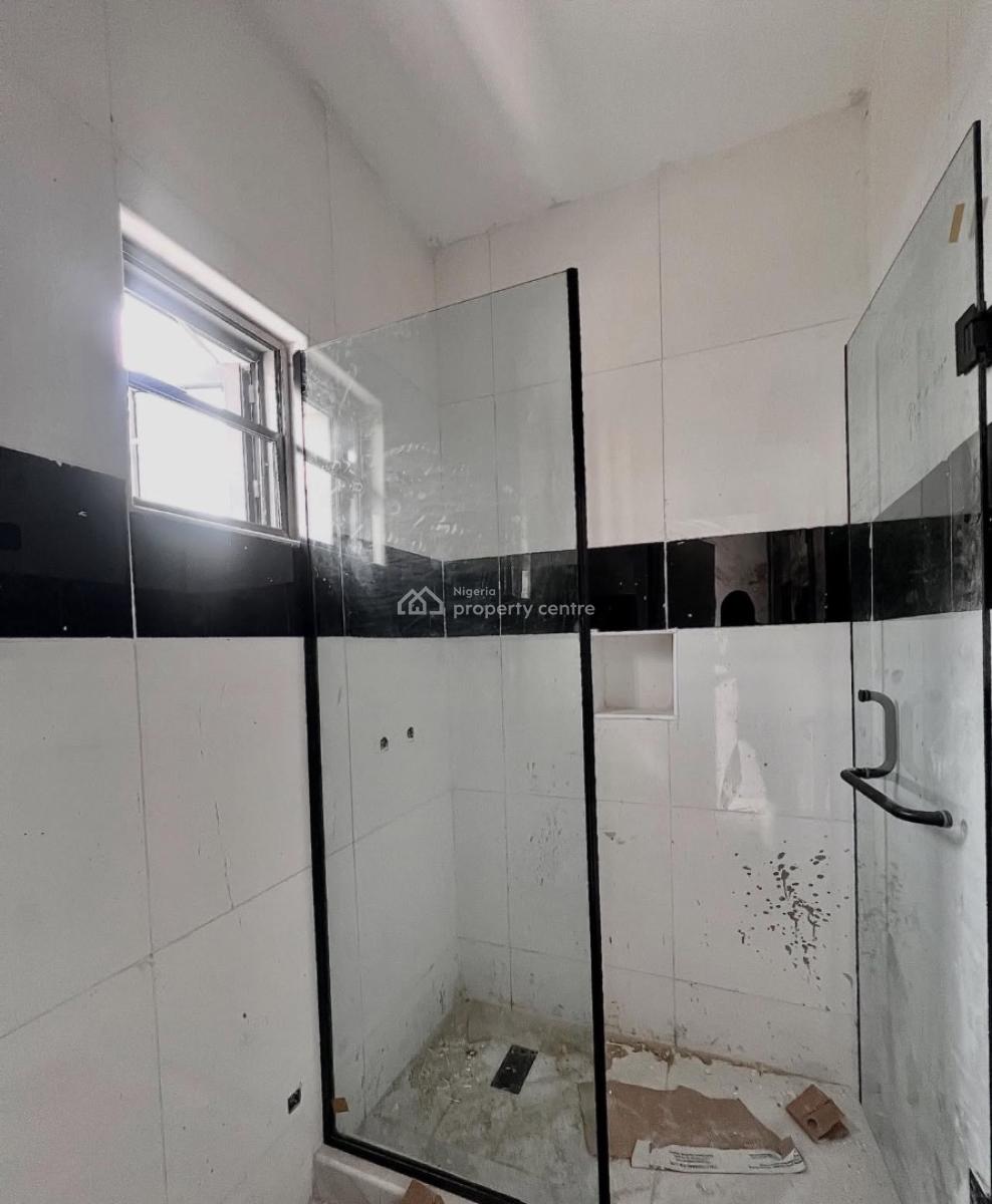Newly Built 2 Bedroom Apartment, Ikate, Lekki, Lagos, Block of Flats for Sale