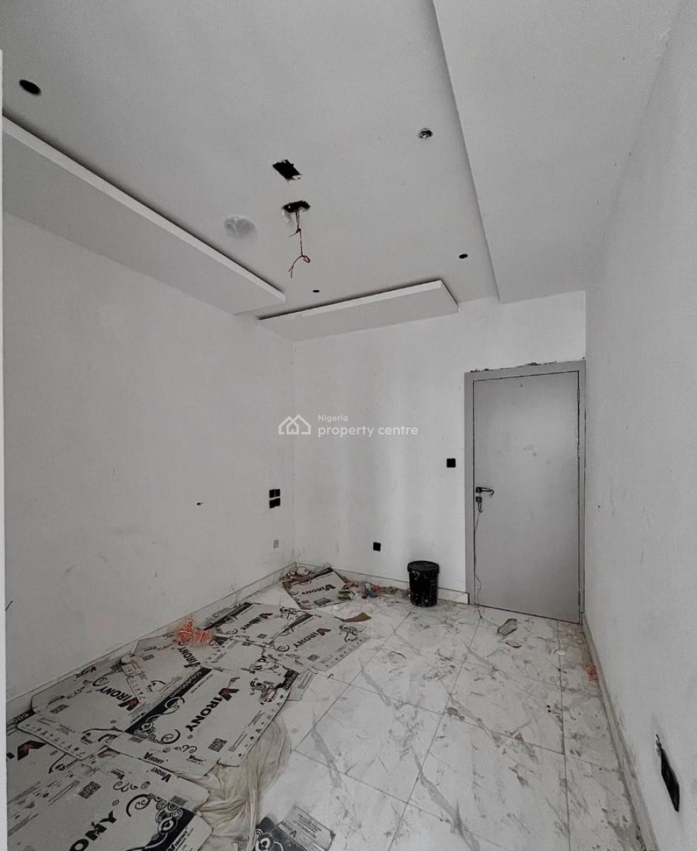 Newly Built 2 Bedroom Apartment, Ikate, Lekki, Lagos, Block of Flats for Sale