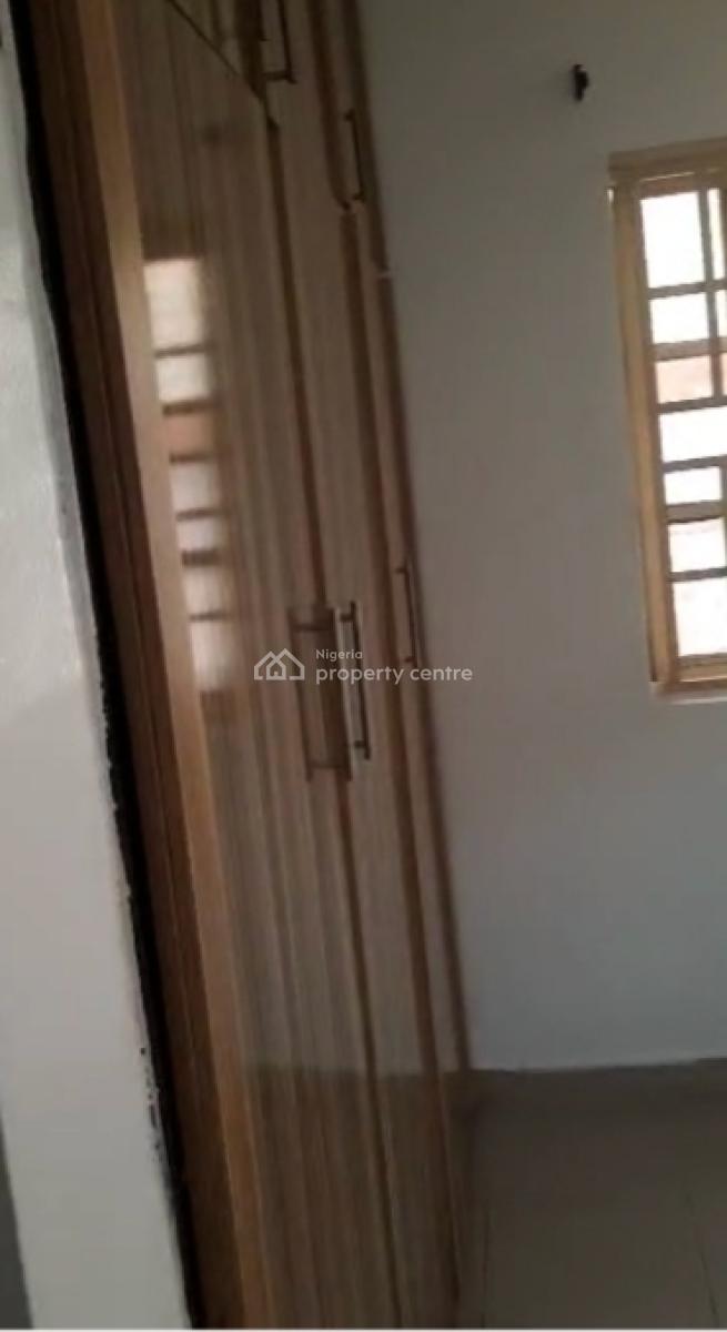 Well Finished 3 Bedroom Flat, Isheri, Gra Phase 1, Magodo, Lagos, Flat / Apartment for Rent