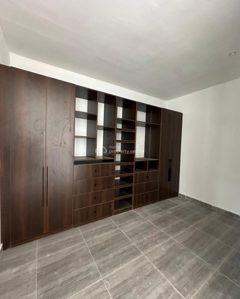 3 Bedroom Terrace with Bq, 3 Bedroom Terrace in a Fully Secured Estate for Rent, Ologolo, Lekki, Lagos, Terraced Duplex for Sale