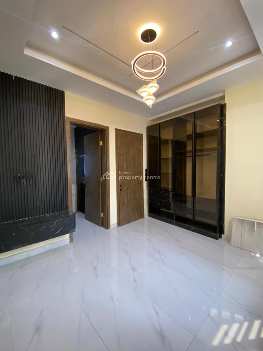 Amazing 3bedroom Apartment with a Bq and an Elevator, Lekki Phase 2, Lekki, Lagos, Flat / Apartment for Sale