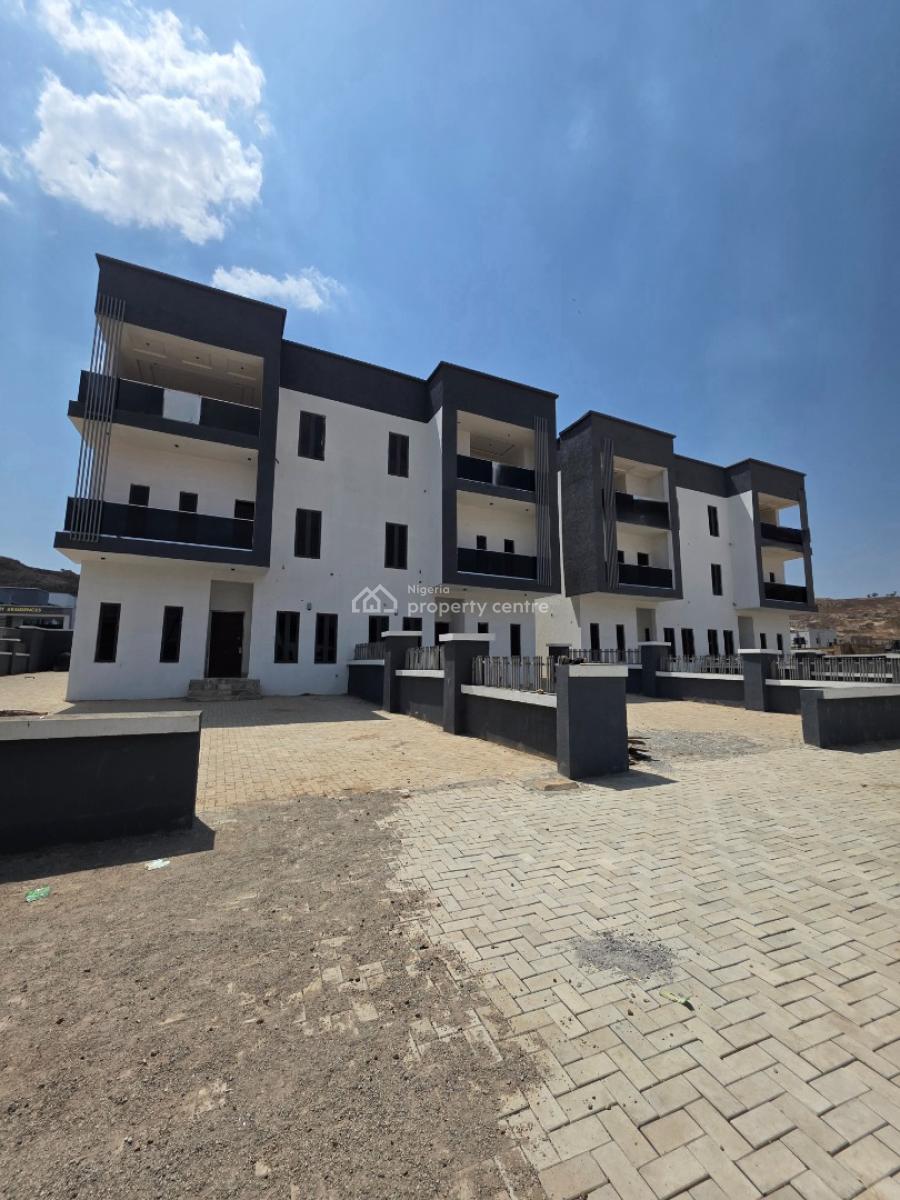 Massive 5 Bedroom Terrace Duplex with Bq, Diplomatic Zone, Katampe Extension, Katampe, Abuja, Terraced Duplex for Sale