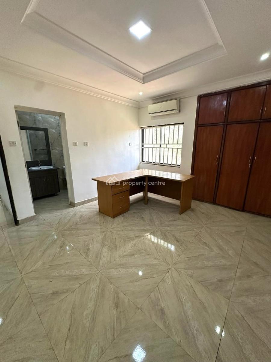 Serviced 3 Bedroom Apartment in Prime Location, Wuse 2, Abuja, Flat / Apartment for Rent