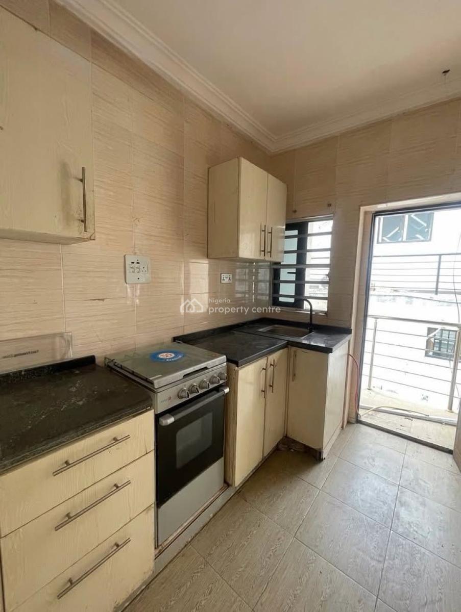 Exquisite 2 Bedroom Apartment, Lekky County, Ikota, Lekki, Lagos, Flat / Apartment for Rent