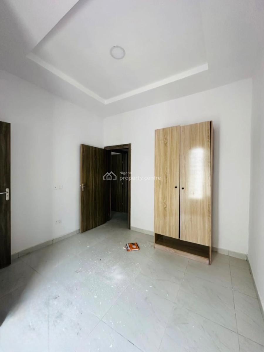 Fully Serviced 4 Bedroom Terrace in a Secured Estate, 4 Bedroom Duplex for Sale, Vgc, Lekki, Lagos, Terraced Duplex for Sale