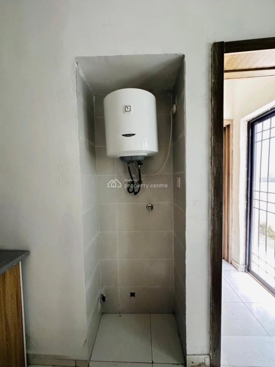 Fully Serviced 4 Bedroom Terrace in a Secured Estate, 4 Bedroom Duplex for Sale, Vgc, Lekki, Lagos, Terraced Duplex for Sale