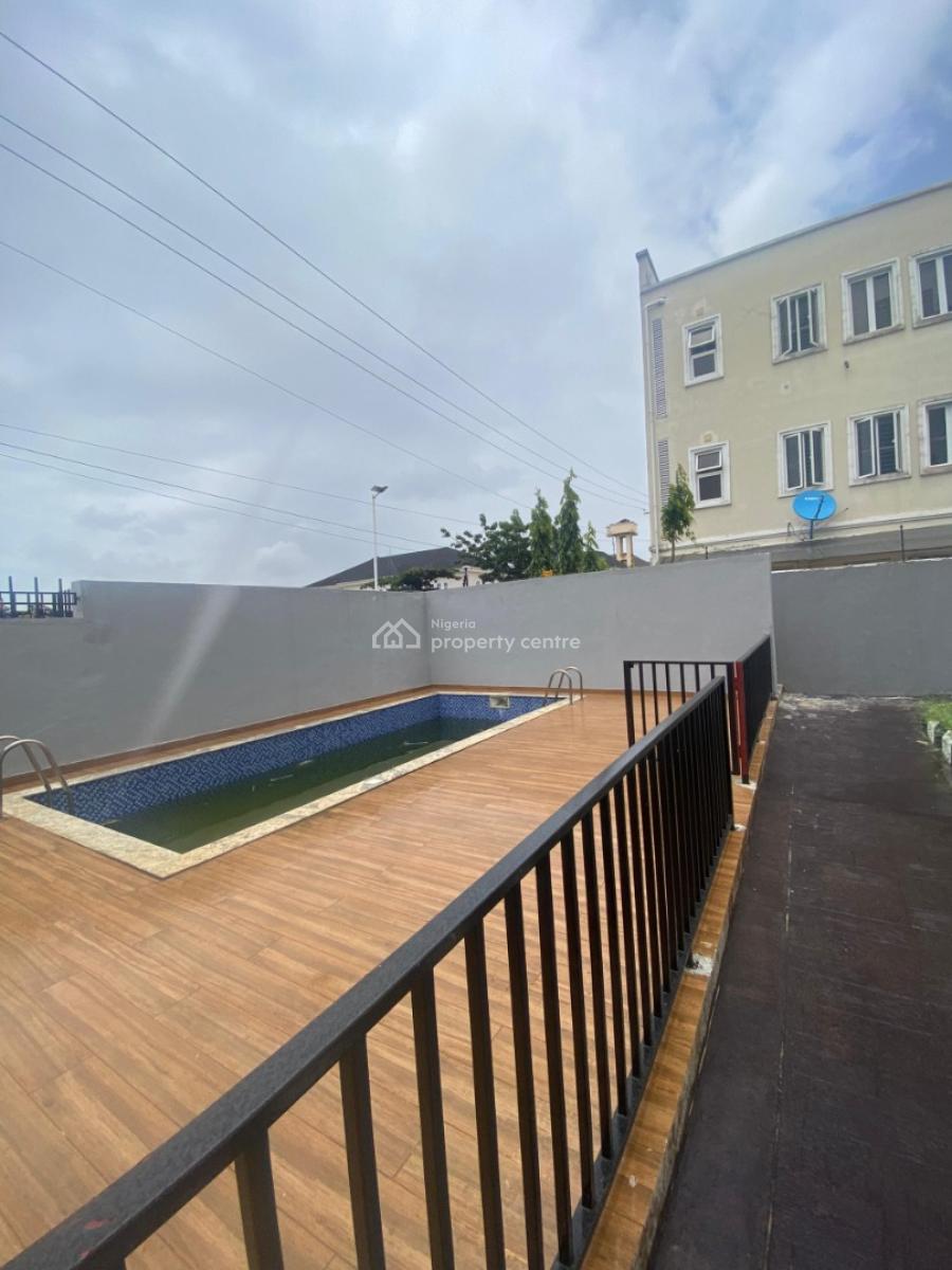 Lovely 4-bedroom Terrace Duplex, Lekki Phase 1, Lekki, Lagos, Terraced Duplex for Rent