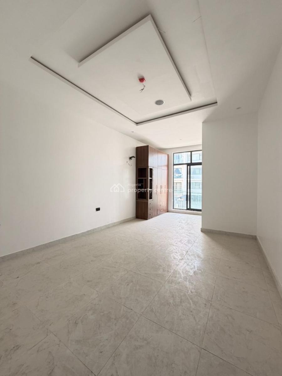 Luxury 2 Bedroom Apartment, Lekki Phase 1, Lekki, Lagos, Flat / Apartment for Sale