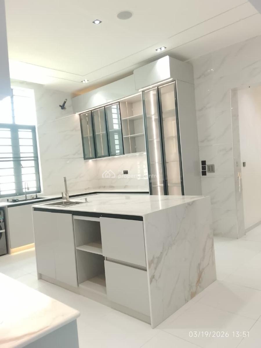 Luxury 5  Bedroom Fully  Detached Duplex with Cinema, Swimming Pool an, Chevron Lekki Lagos, Lekki, Lagos, Detached Duplex for Sale