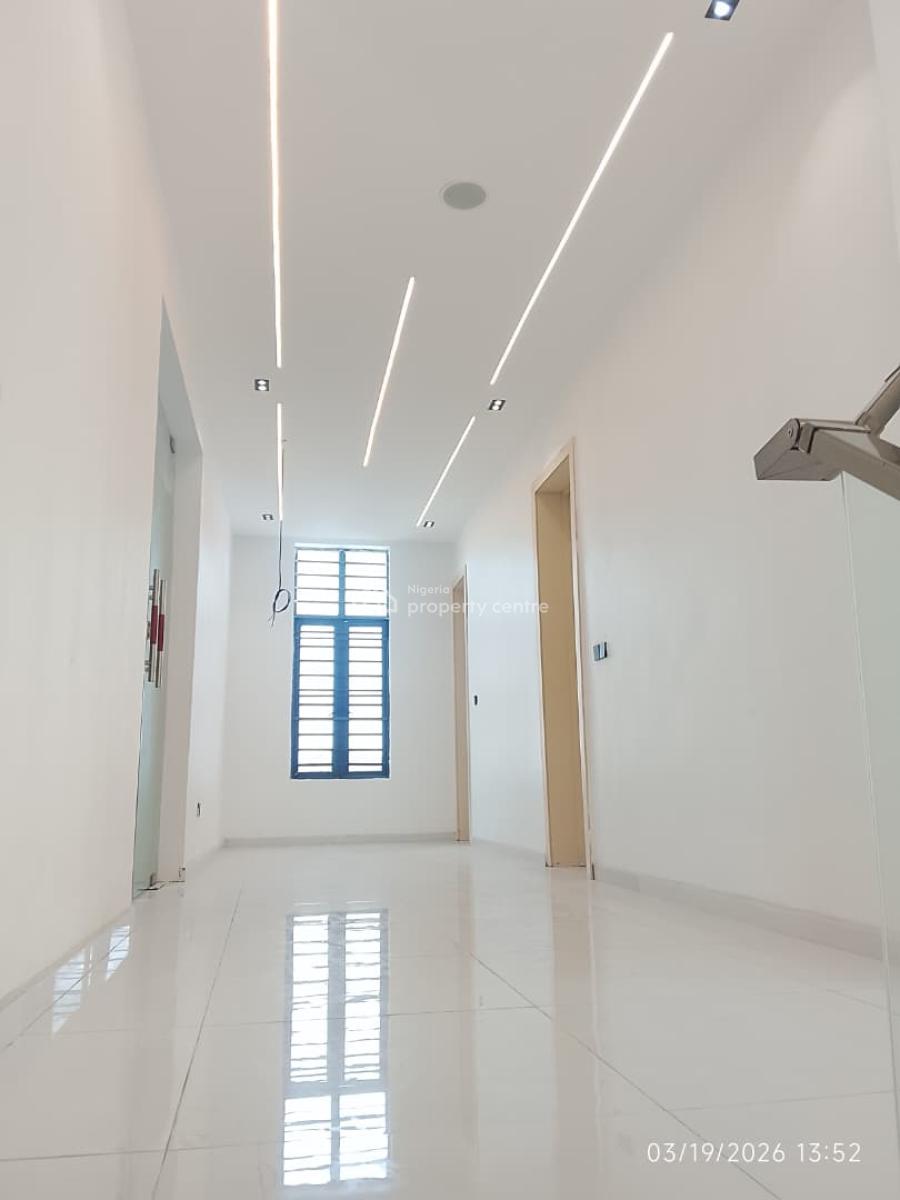 Luxury 5  Bedroom Fully  Detached Duplex with Cinema, Swimming Pool an, Chevron Lekki Lagos, Lekki, Lagos, Detached Duplex for Sale