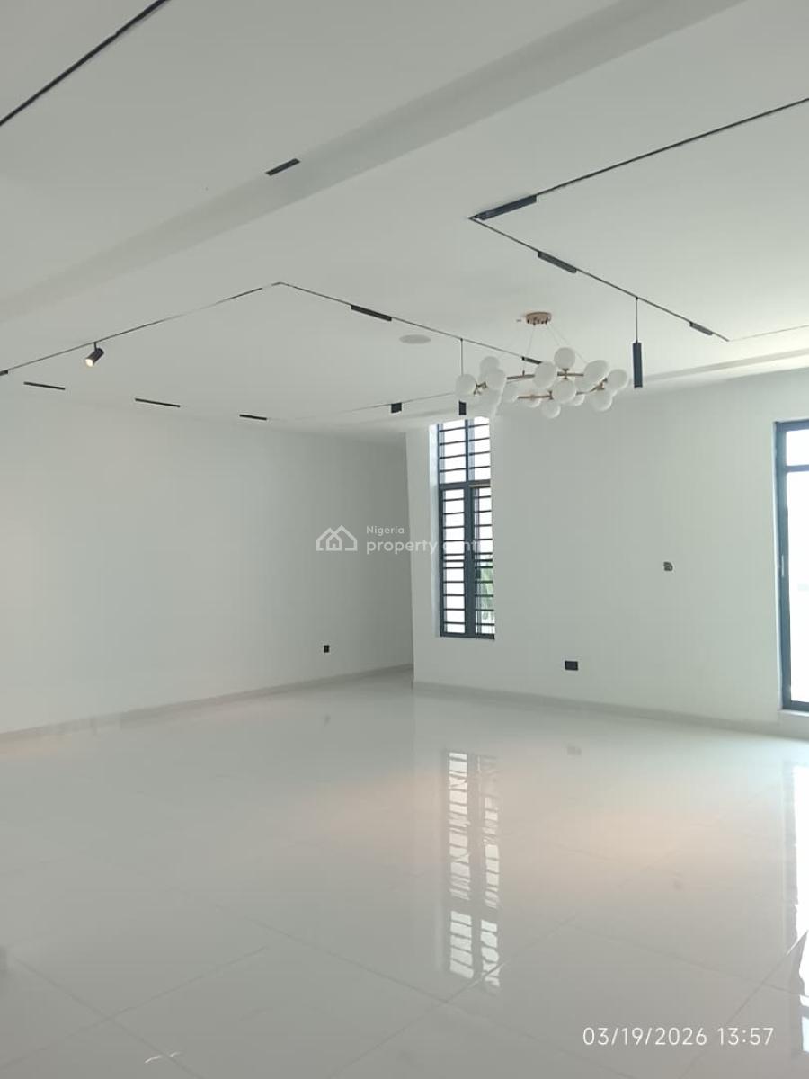 Luxury 5  Bedroom Fully  Detached Duplex with Cinema, Swimming Pool an, Chevron Lekki Lagos, Lekki, Lagos, Detached Duplex for Sale