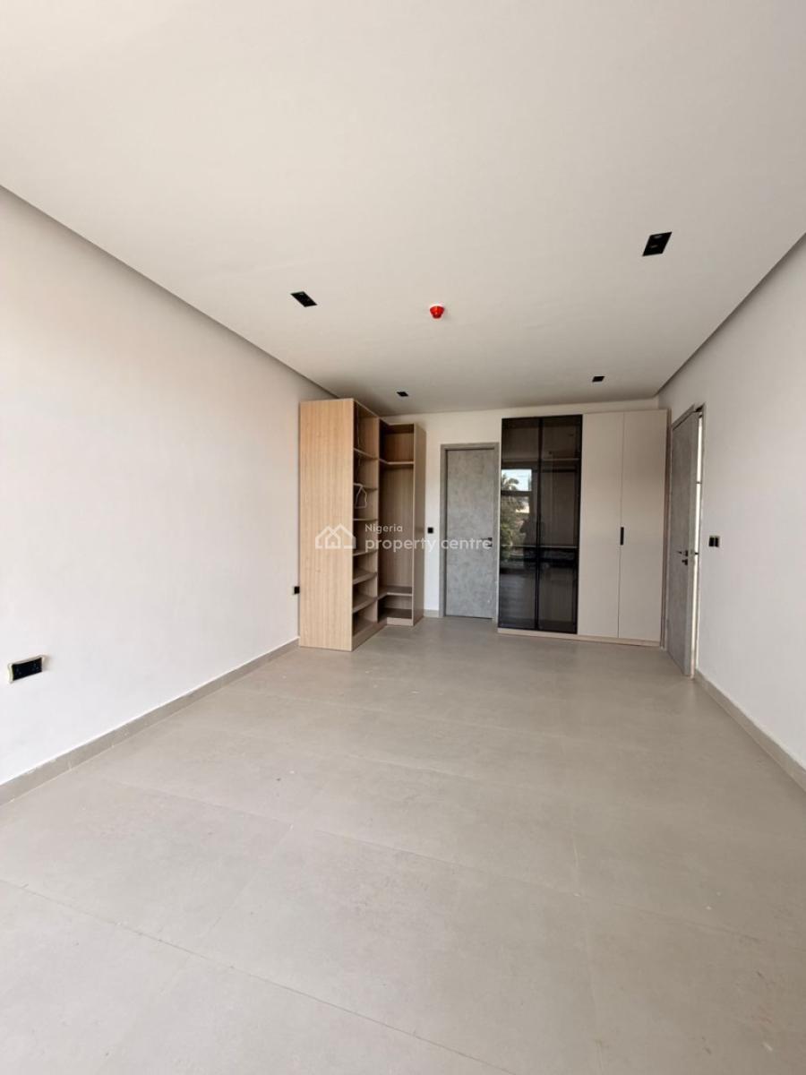 Exquisite Luxury 2&3 Bedroom Apartment with Pool, Lekki Phase 1, Lekki, Lagos, Flat / Apartment for Sale