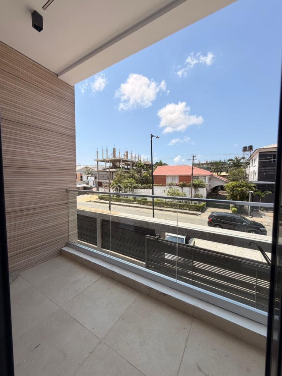 Exquisite Luxury 2&3 Bedroom Apartment with Pool, Lekki Phase 1, Lekki, Lagos, Flat / Apartment for Sale