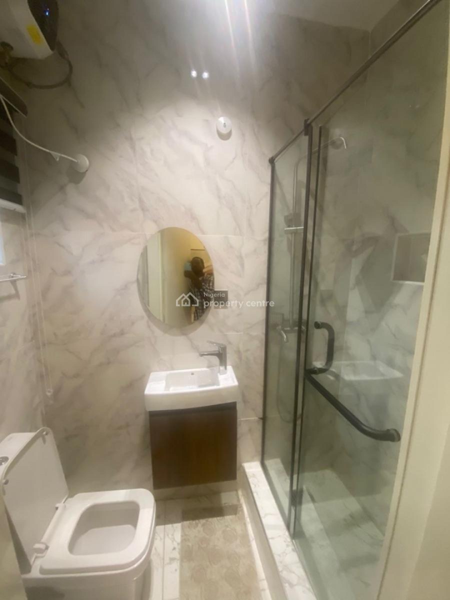 2 Bedroom Apartment, Chevron, Lekki, Lagos, Flat / Apartment for Sale