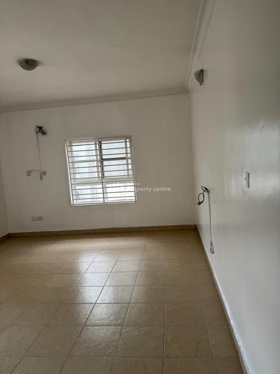 3 Bedroom Apartment, Bourdillion Court Estate, Chevron, Lekki, Lagos, Flat / Apartment for Sale