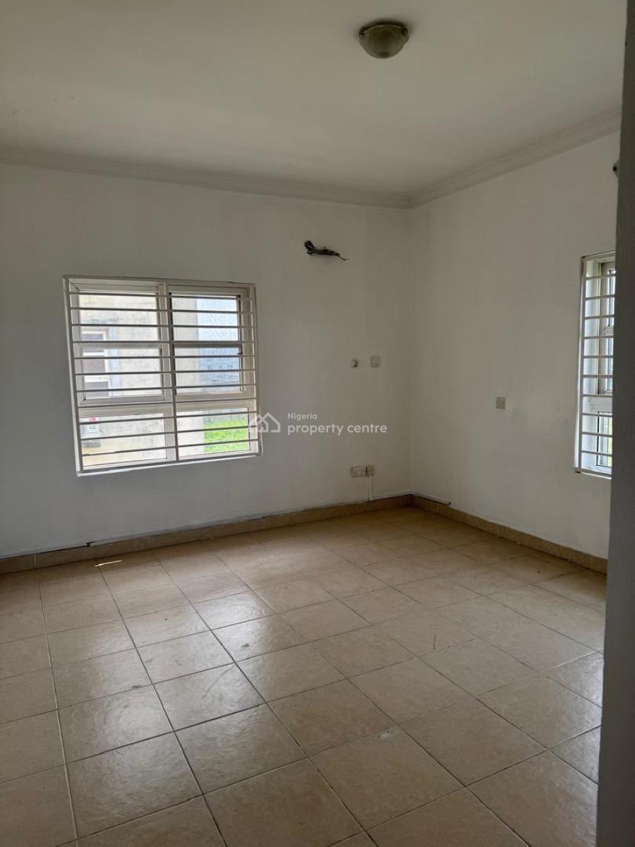 3 Bedroom Apartment, Bourdillion Court Estate, Chevron, Lekki, Lagos, Flat / Apartment for Sale
