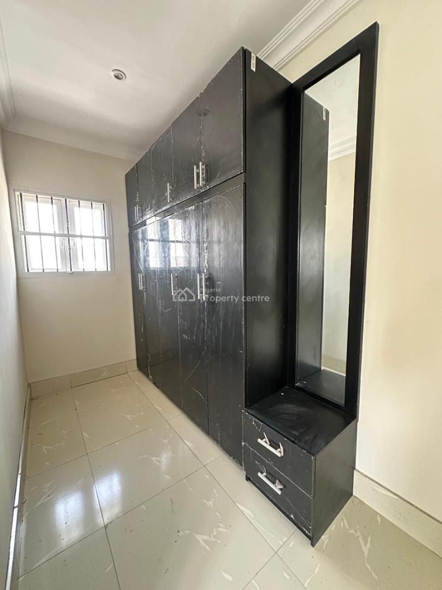 5 Bedroom Semi Detached House, Lekki, Vgc, Lekki, Lagos, Semi-detached Duplex for Sale