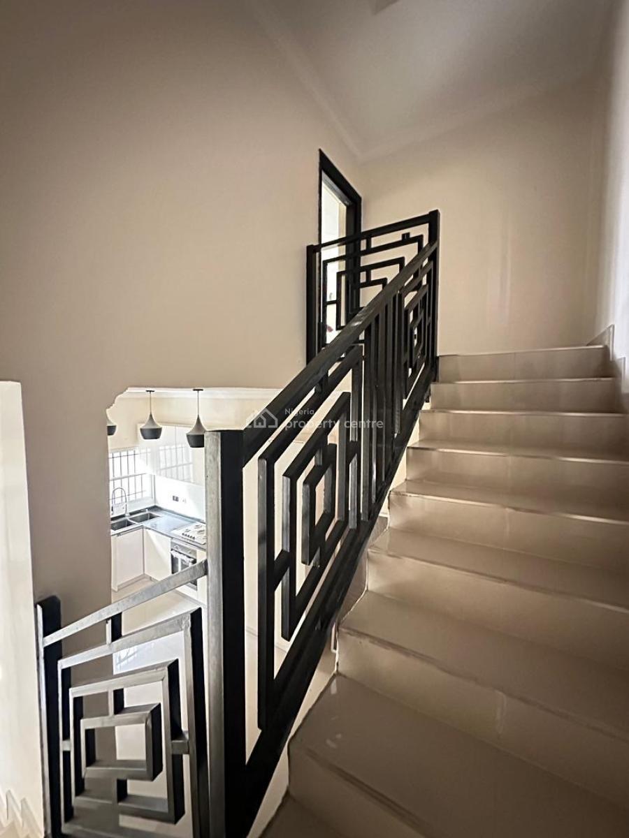 5 Bedroom Semi Detached House, Lekki, Vgc, Lekki, Lagos, Semi-detached Duplex for Sale