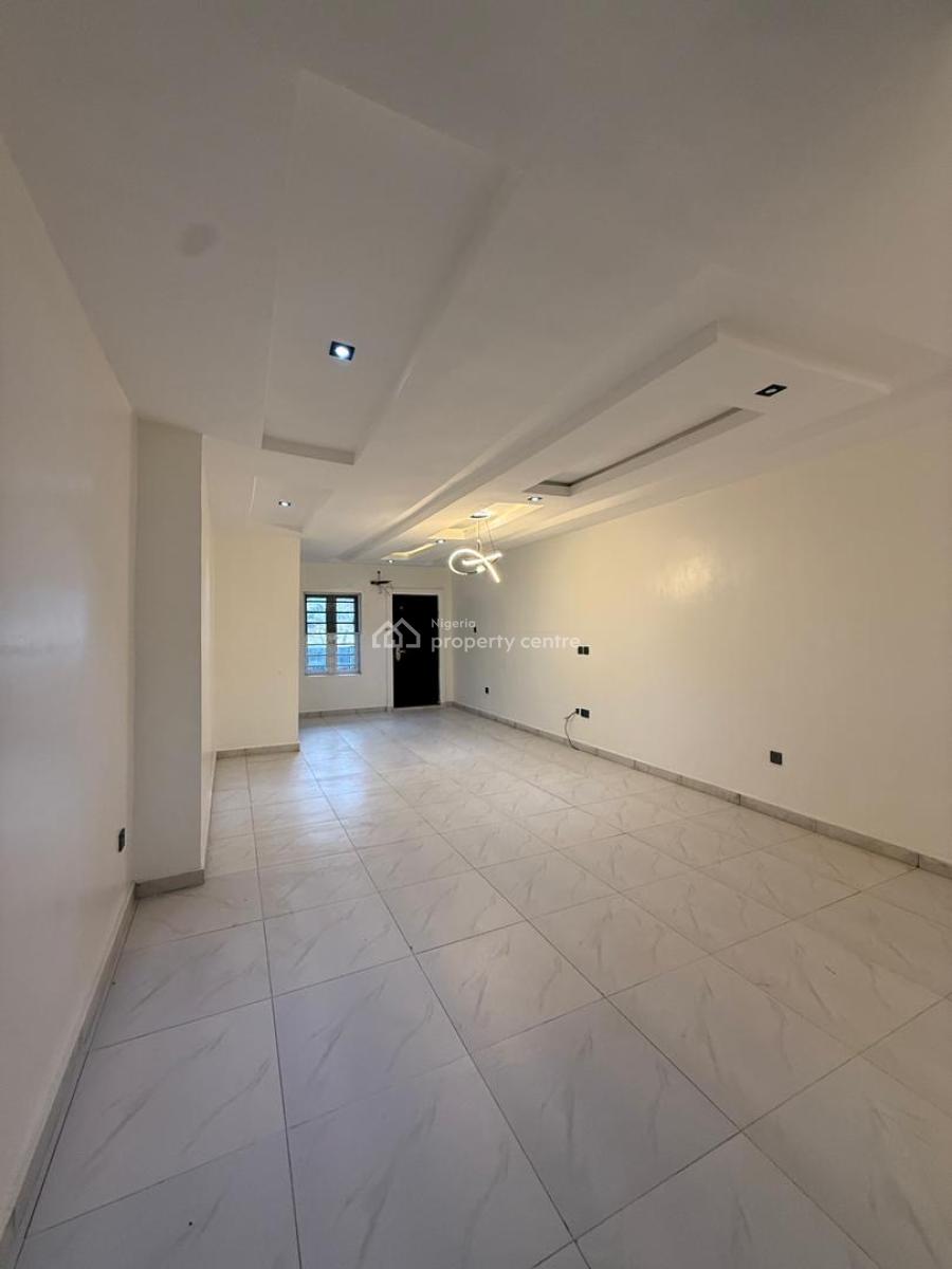 4 Bedrooms Semi Detached Duplex with a Maids Room, Engineer Lere Adigun Gra, Bashorun, Ibadan, Oyo, Semi-detached Duplex for Rent