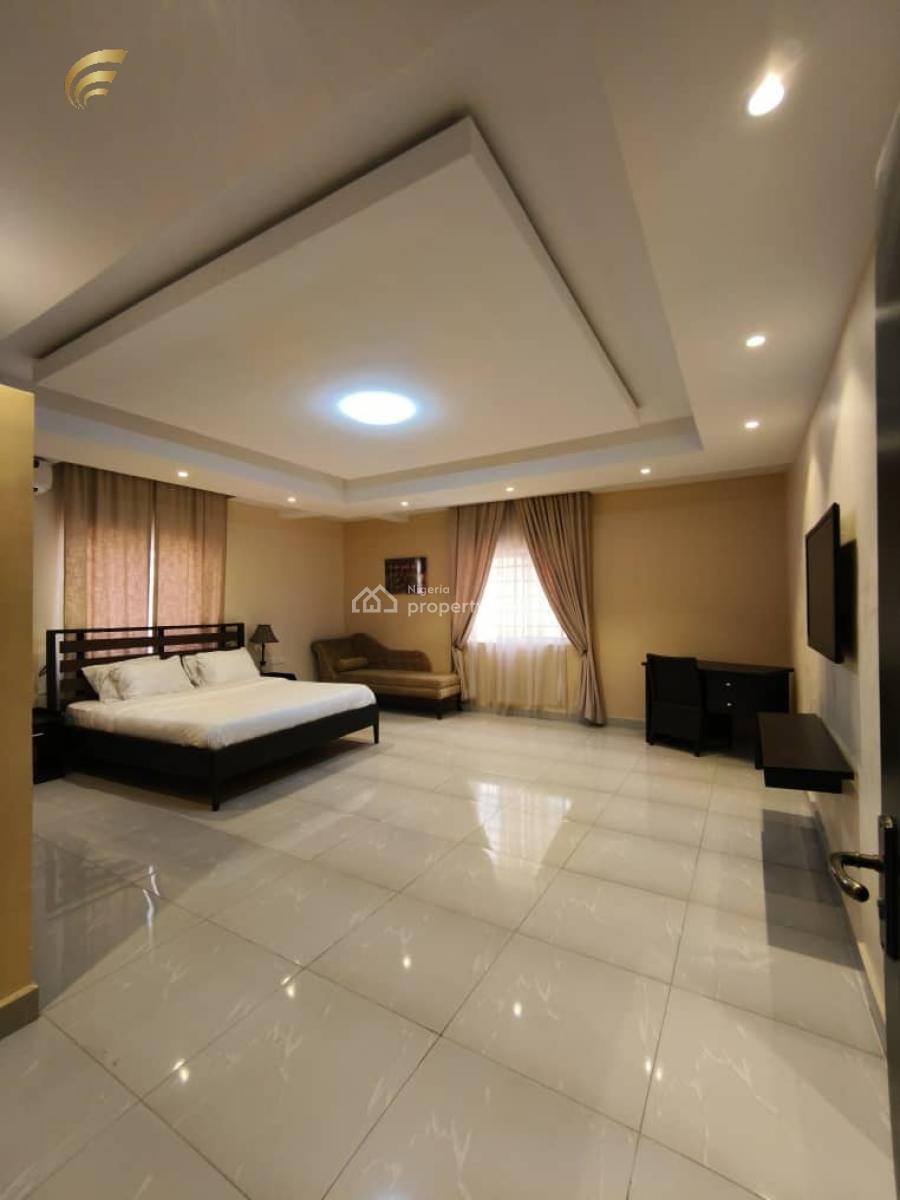 Units of Serviced 3-bedroom Apartment with Bq, Ikate, Lekki Phase 1, Lekki, Lagos, Flat / Apartment for Rent