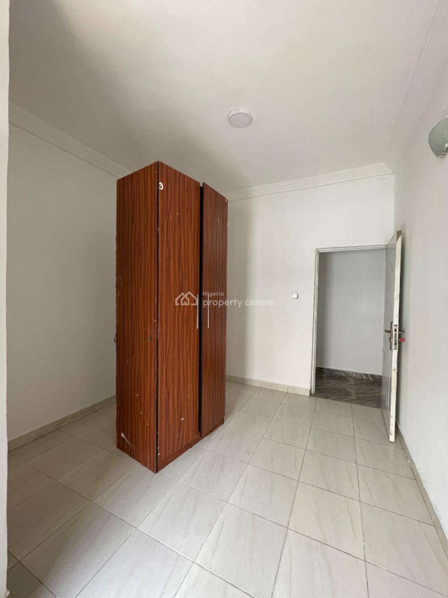 Clean 2 Bedroom Flat, Ikota, Lekki, Lagos, Flat / Apartment for Rent