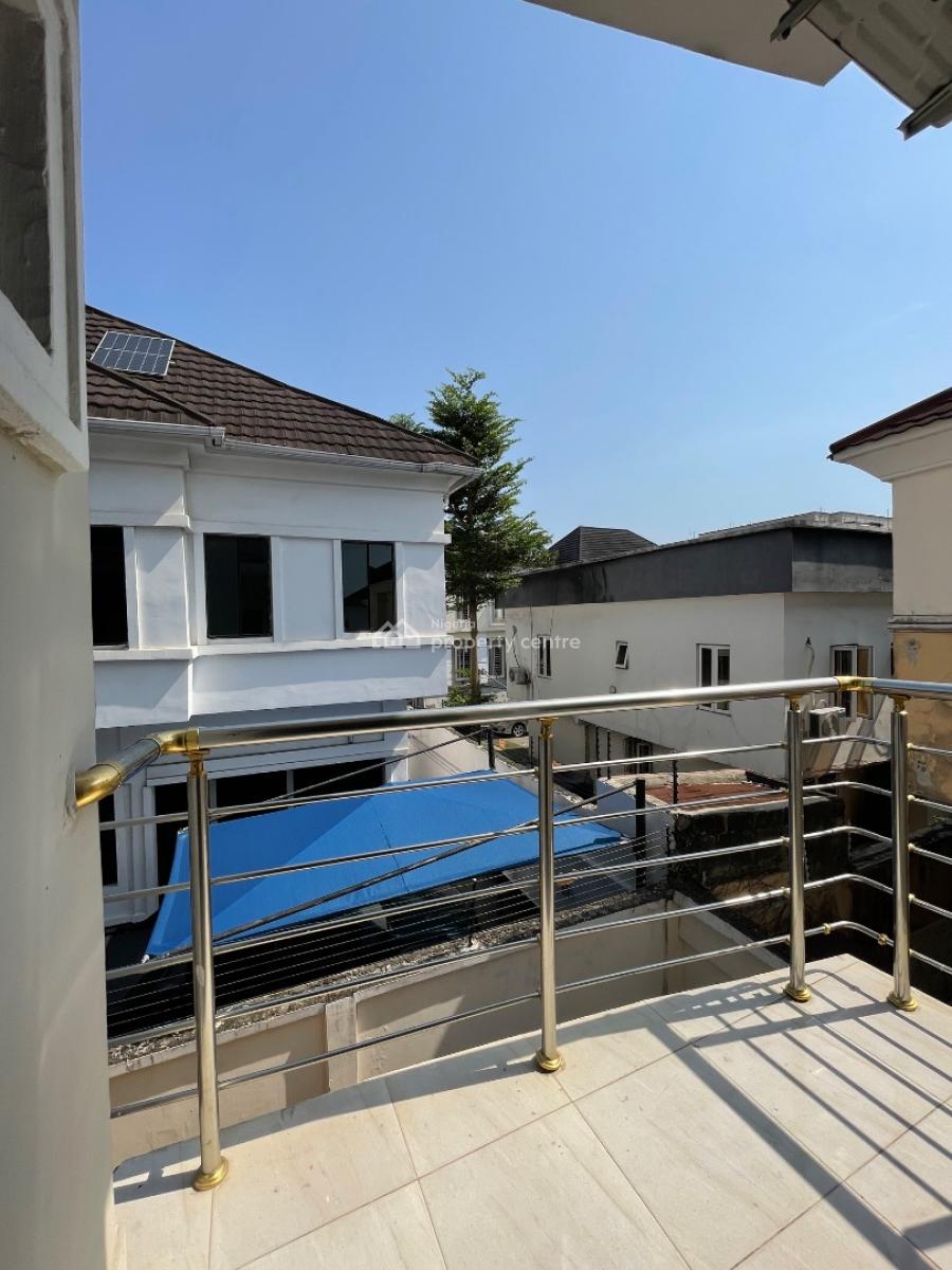 Clean 2 Bedroom Flat, Ikota, Lekki, Lagos, Flat / Apartment for Rent