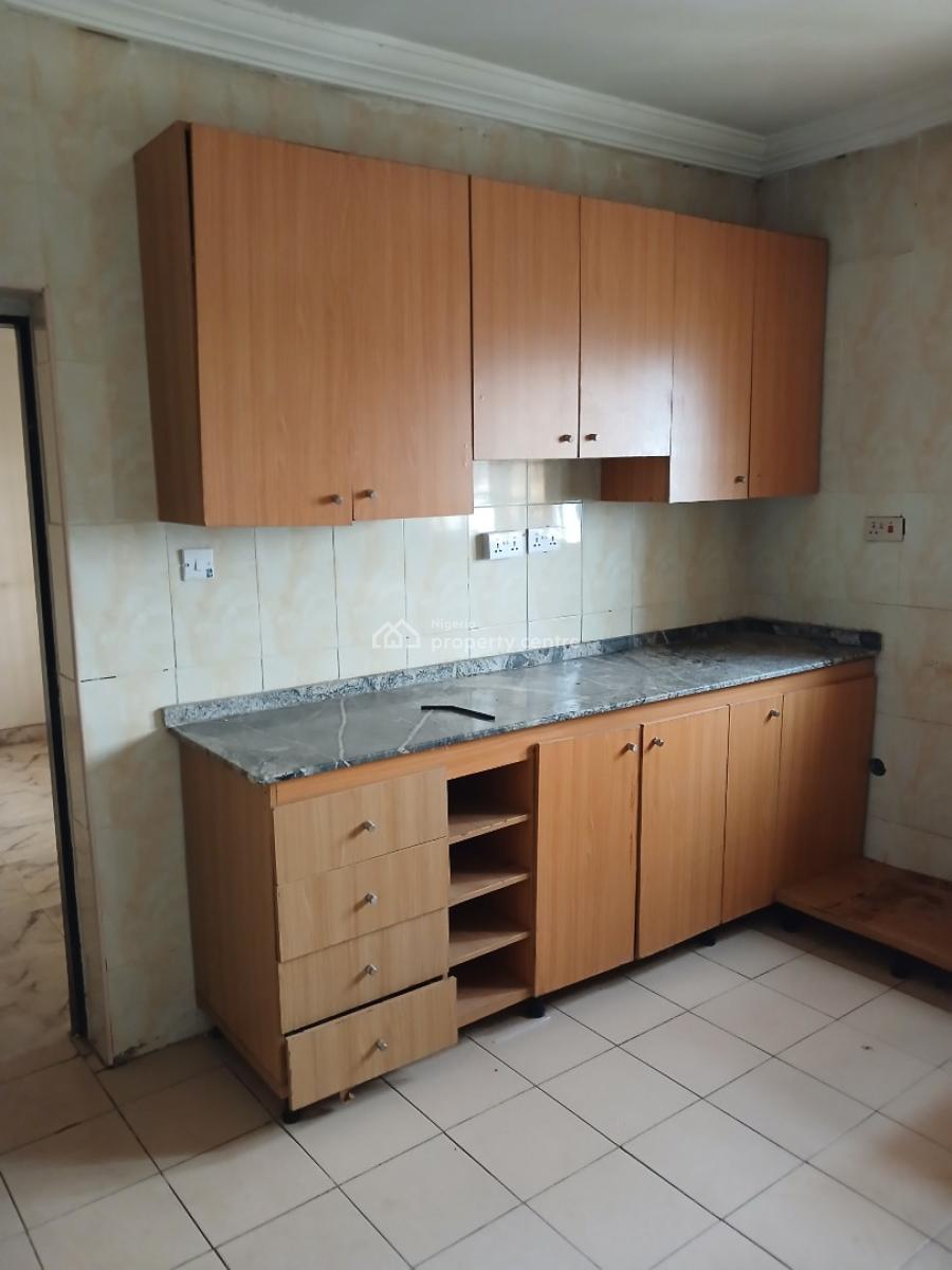 a Very Good Spacious 3-bedroom Flat, Mabushi, Abuja, Flat / Apartment for Rent