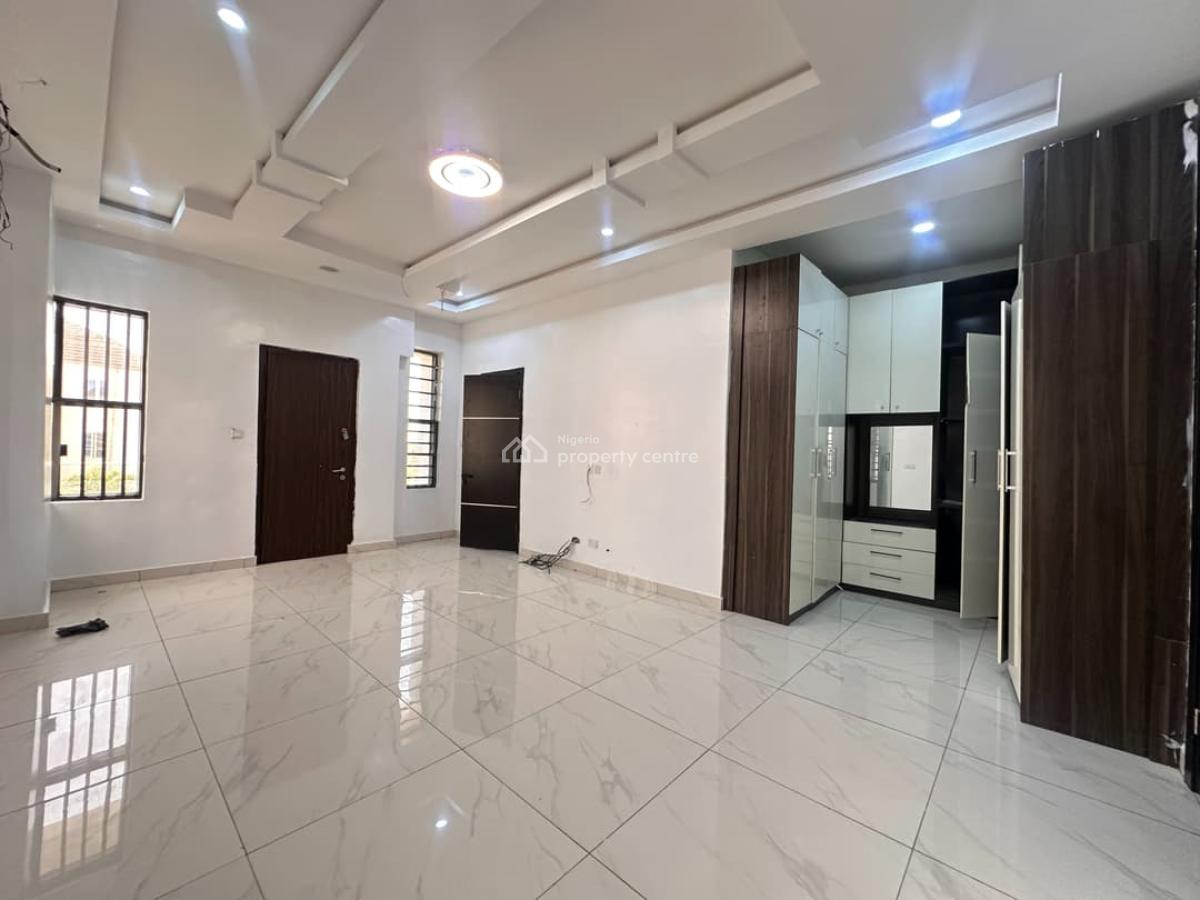 4bdroom Semi Detached Duplex in Chevron Drive, Chevron Drive, Lekki Lagos Nigeria, Lekki, Lagos, Semi-detached Duplex for Rent