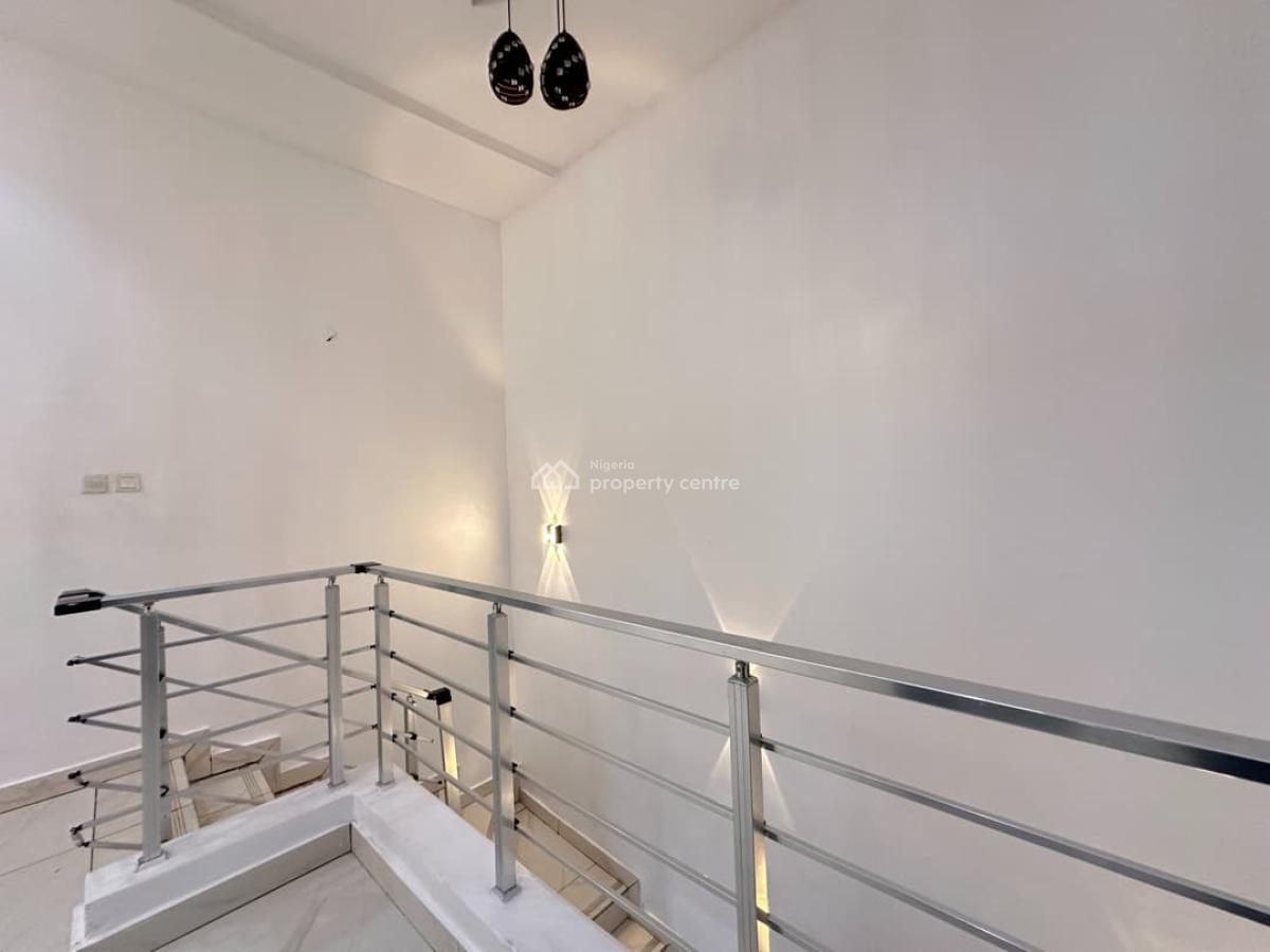 4bdroom Semi Detached Duplex in Chevron Drive, Chevron Drive, Lekki Lagos Nigeria, Lekki, Lagos, Semi-detached Duplex for Rent