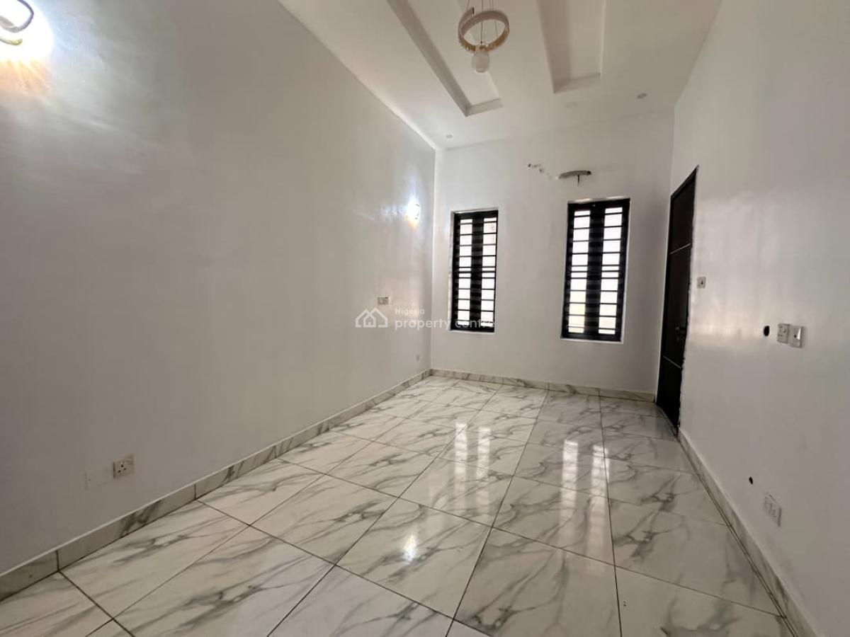 4bdroom Semi Detached Duplex in Chevron Drive, Chevron Drive, Lekki Lagos Nigeria, Lekki, Lagos, Semi-detached Duplex for Rent