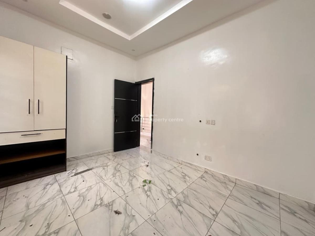 4bdroom Semi Detached Duplex in Chevron Drive, Chevron Drive, Lekki Lagos Nigeria, Lekki, Lagos, Semi-detached Duplex for Rent
