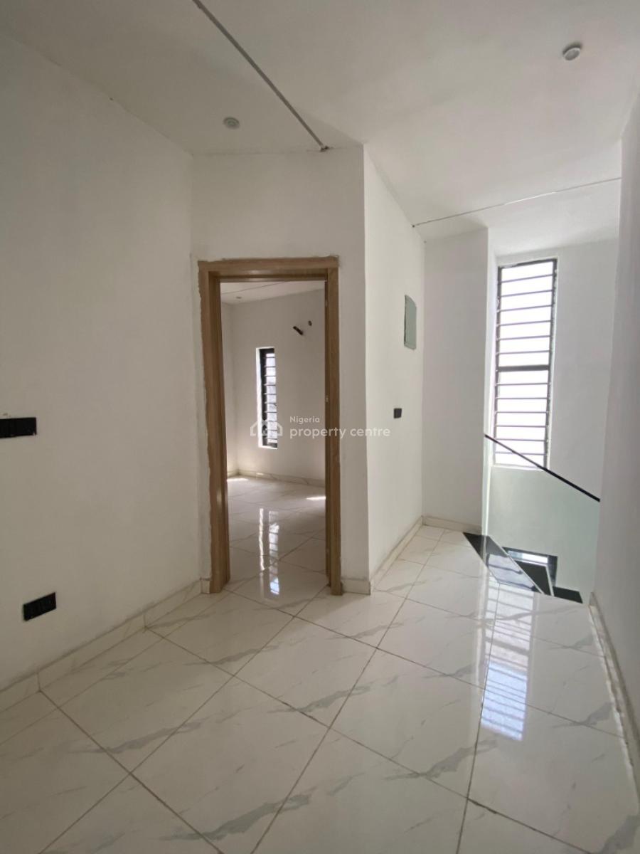 this 4 Bedroom Semi-detached Duplex Quietly Fixes The Problems Most B, Ajah, Lagos, Semi-detached Duplex for Sale
