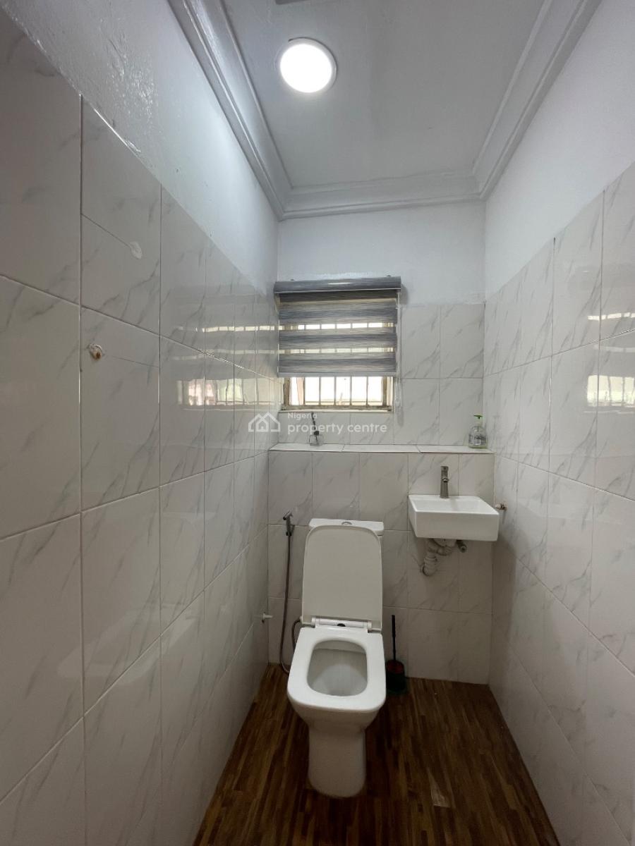 Posh Commercial Space, Lekki Phase 1, Lekki, Lagos, Commercial Property for Rent