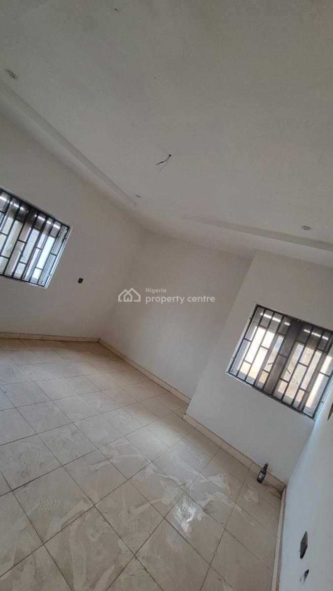 Spacious, Newly Built Two(2) Bedrm Flat with Easy Access. 2yrs Rennt, By Kapwa, Lugbe Fha District Off Airport Road Abuja., Lugbe District, Abuja, Flat / Apartment for Rent