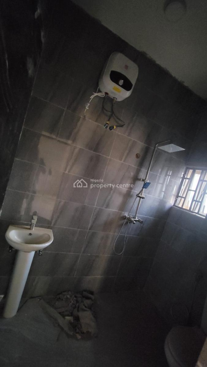 Spacious, Newly Built Two(2) Bedrm Flat with Easy Access. 2yrs Rennt, By Kapwa, Lugbe Fha District Off Airport Road Abuja., Lugbe District, Abuja, Flat / Apartment for Rent