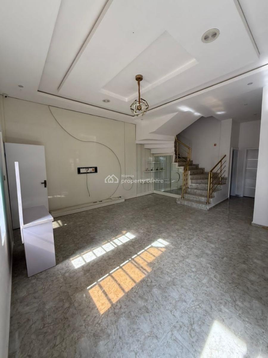 Masters Bedroom in a Shared Apartment at Orchid Road, Royal Pine Estate, Orchid Road, Lekki, Lagos, Self Contain (single Rooms) for Rent