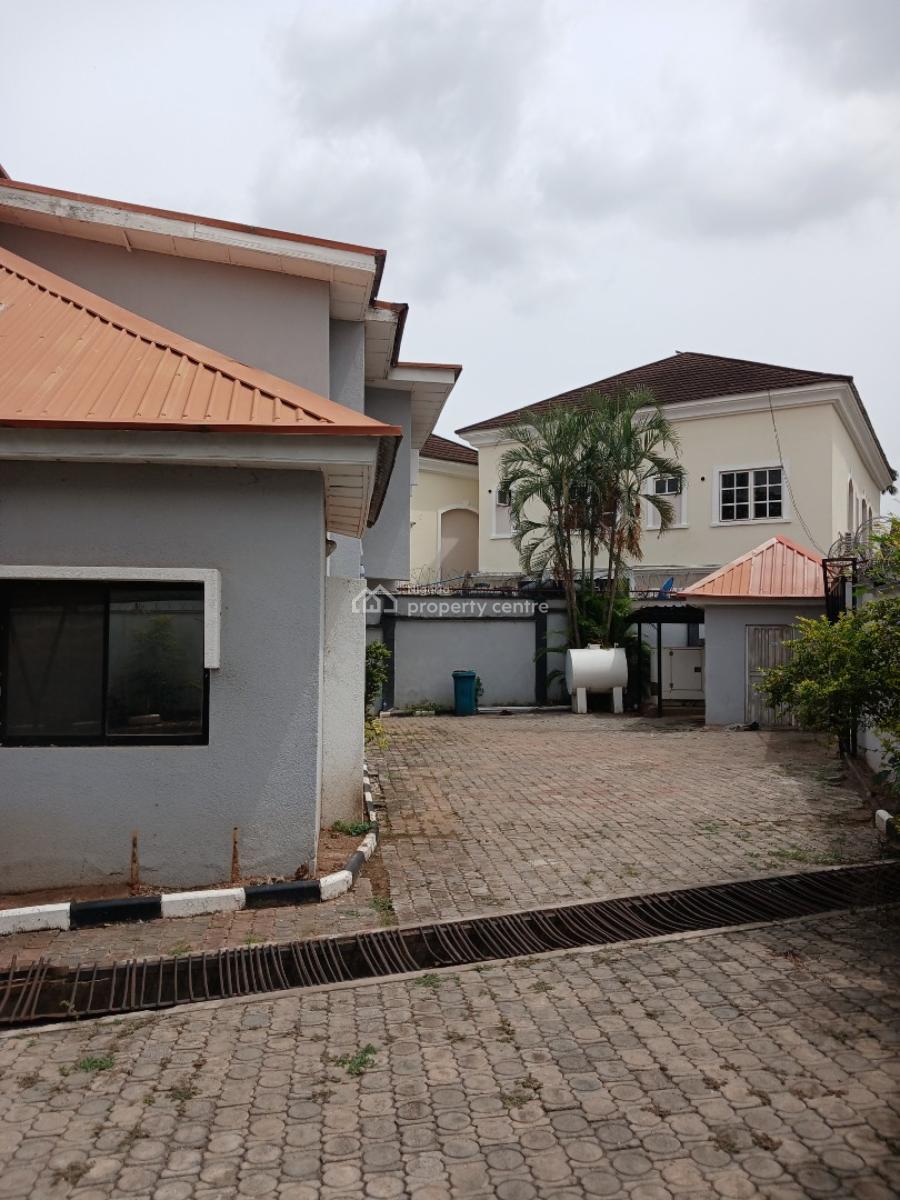 a Fully Detached 6-bedroom Duplex + 2 Bq, Off Ademola Adetokunbo Crescent., Wuse 2, Abuja, Detached Duplex for Rent