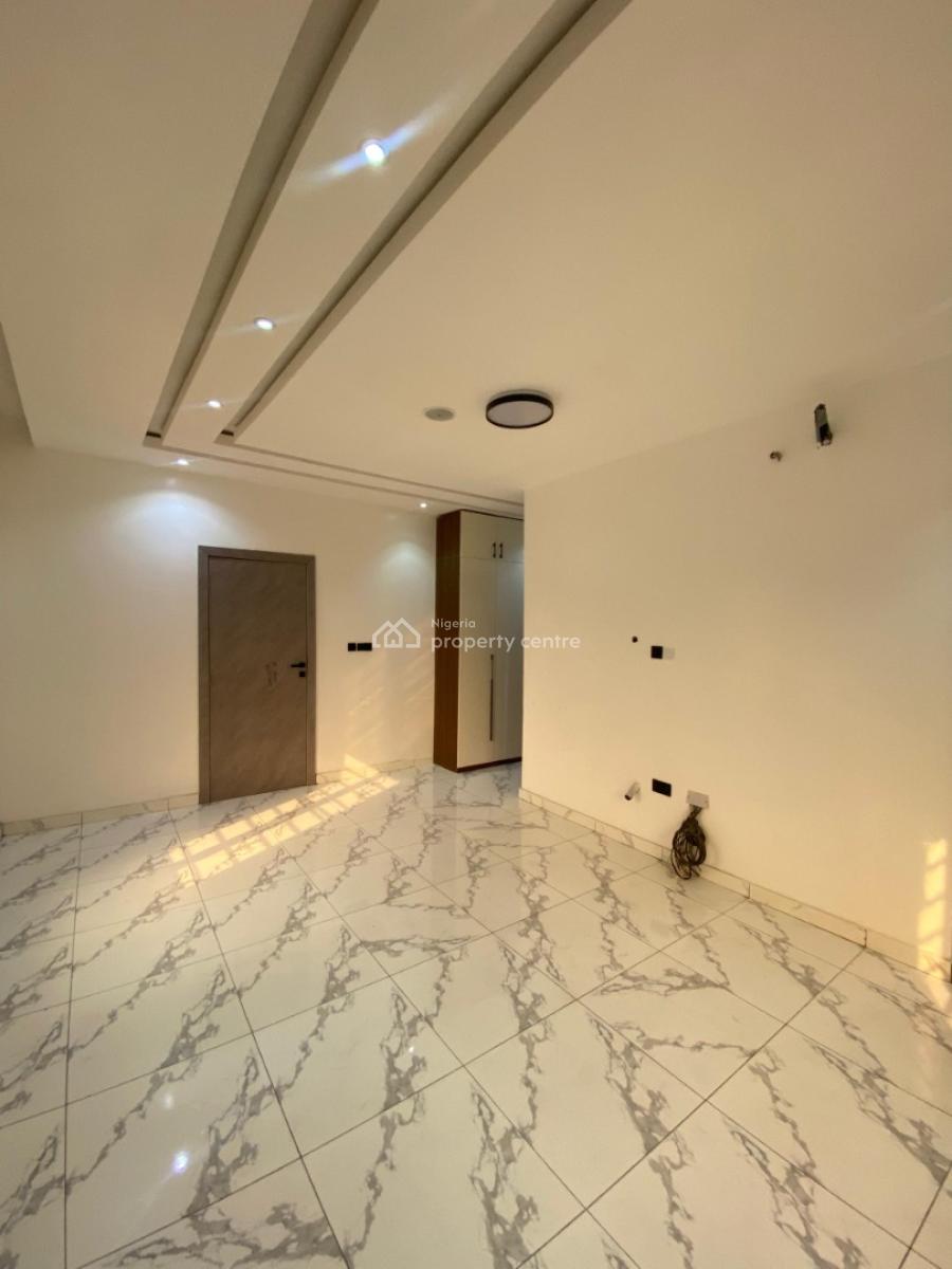 4, Lekki Phase 1, Lekki, Lagos, Terraced Duplex for Sale