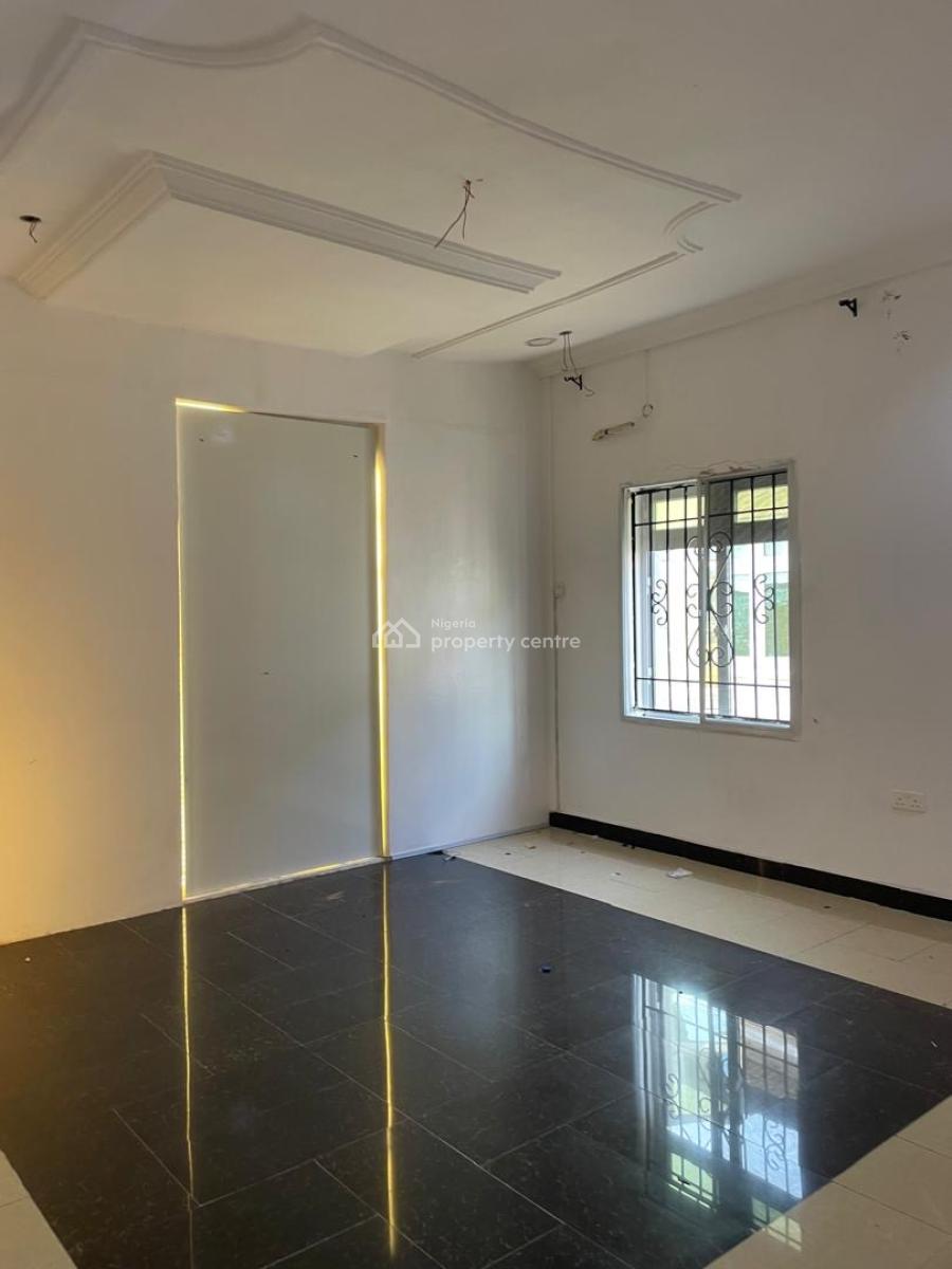 Well Maintained Room and Parlor in a 24 Hours Light Estate, Chevron Drive, Lekki, Lagos, Mini Flat (room and Parlour) for Rent