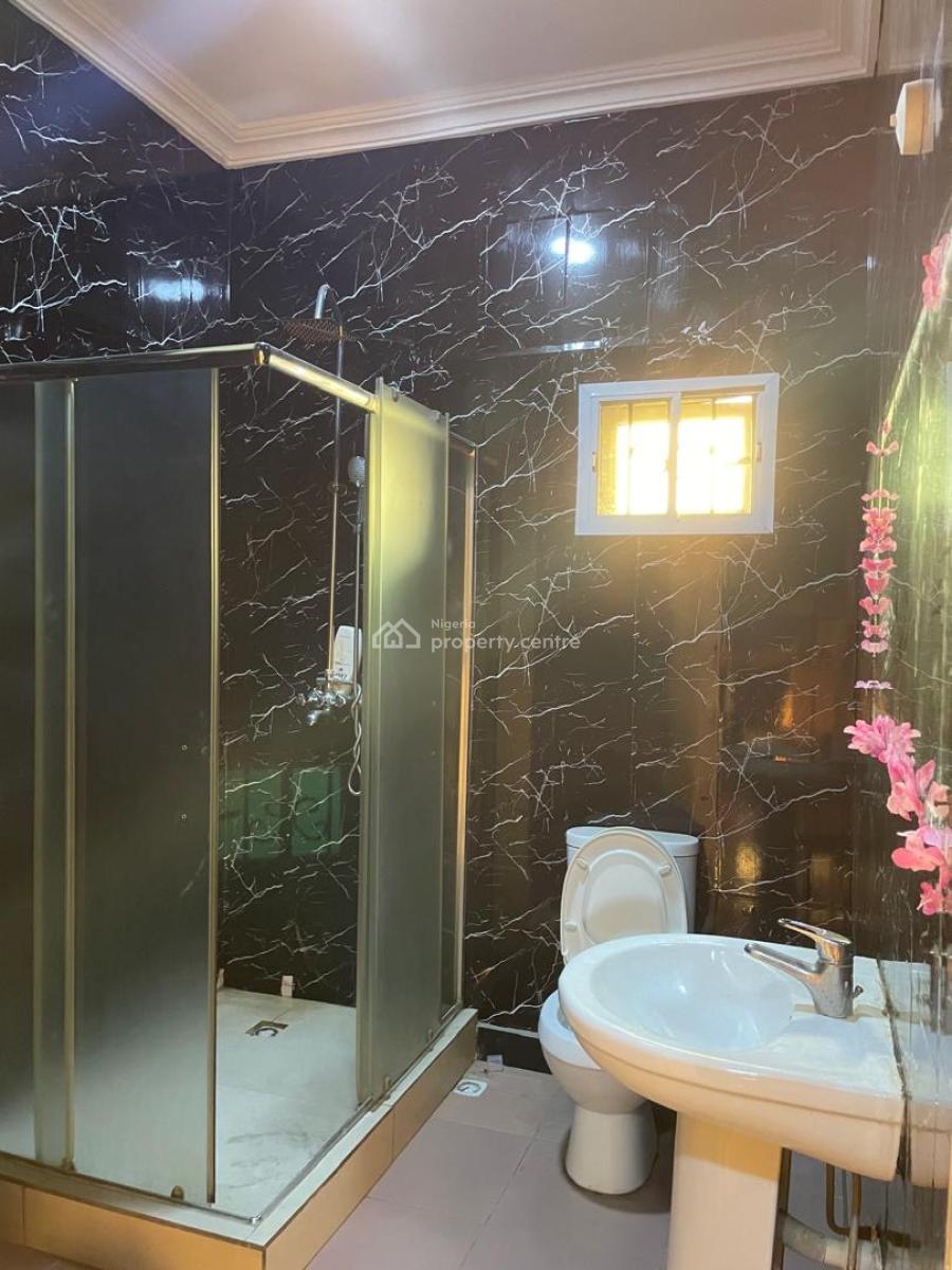 Well Maintained Room and Parlor in a 24 Hours Light Estate, Chevron Drive, Lekki, Lagos, Mini Flat (room and Parlour) for Rent