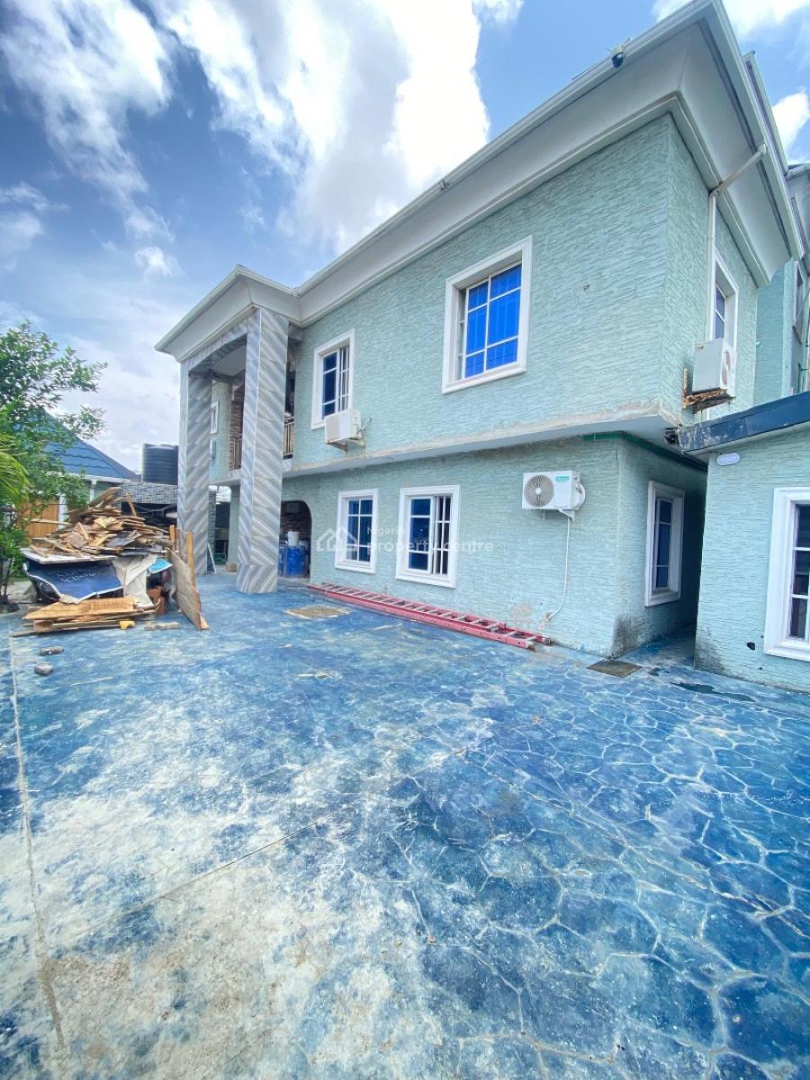 Very Very Spacious 2bedroom Apartment with Spacious Wardrobe &balcony, Atlantic View Estate Positive Chevy View Estate Lekki Lagos, Igbo Efon, Lekki, Lagos, Flat / Apartment for Rent