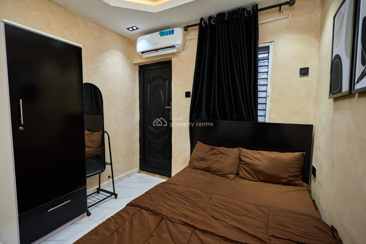L&l Urban Studio Apartment, Layi Otegbade Street, Pedro, Gbagada, Lagos, Flat / Apartment Short Let