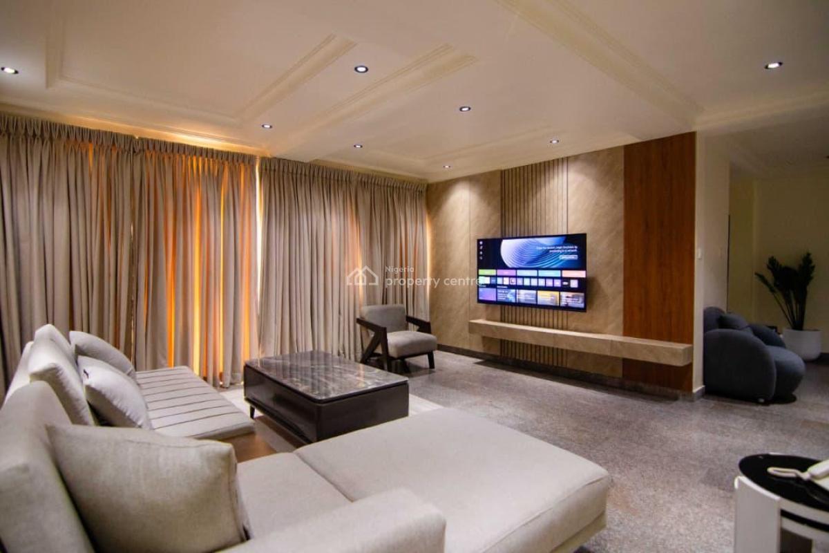 Luxurious 3 Bedroom Apartment with a Spacious Living Room, Lekki Phase 1, Lekki, Lagos, Flat / Apartment Short Let