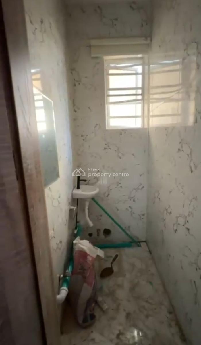 Spacious Studio Service Apartment, Orchid Road Before Roundabout, Lekki, Lagos, Flat / Apartment for Rent