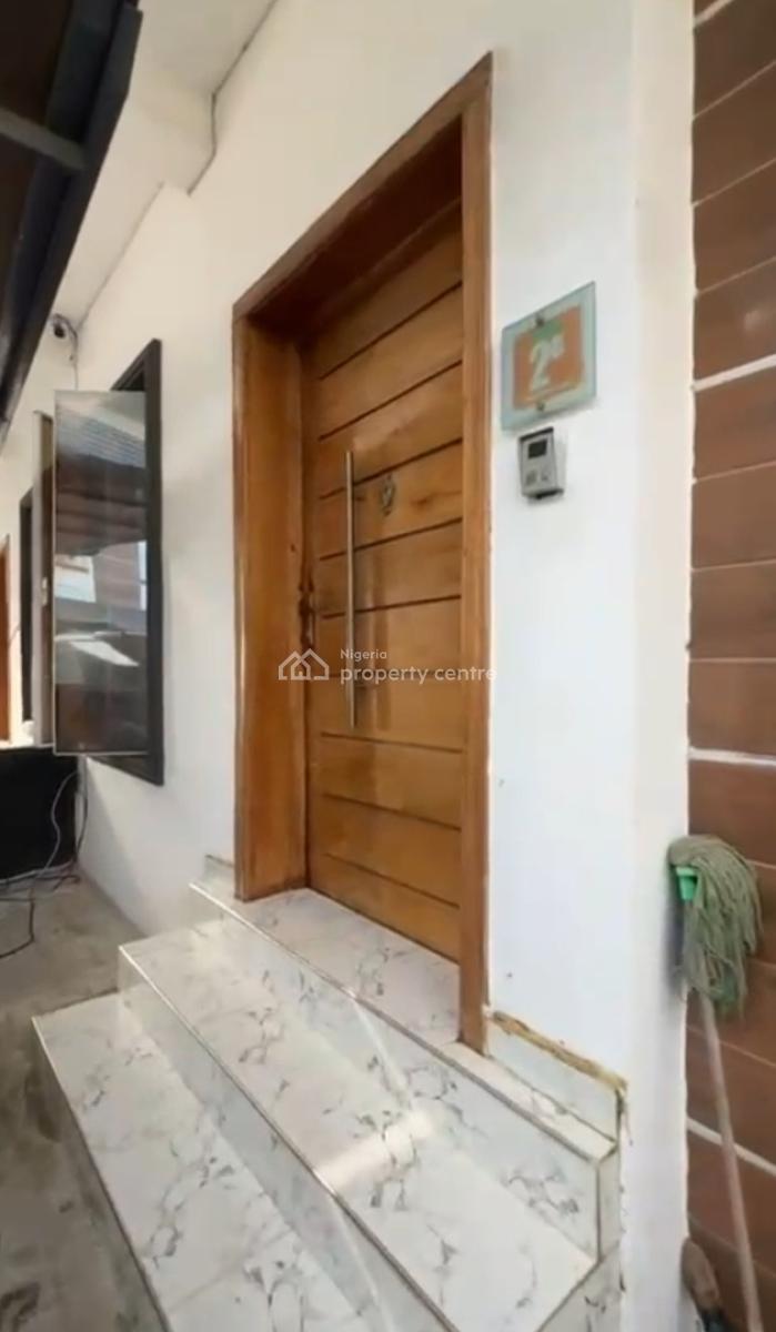 Spacious Studio Service Apartment, Orchid Road Before Roundabout, Lekki, Lagos, Flat / Apartment for Rent