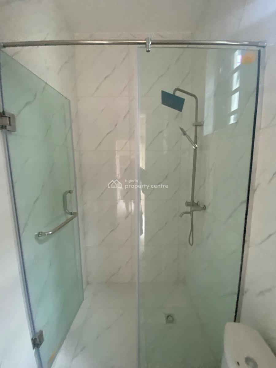 3 Bedroom Duplex, Villa Court Close to Abraham Adesanya, Ajah, Lagos, Terraced Duplex for Rent