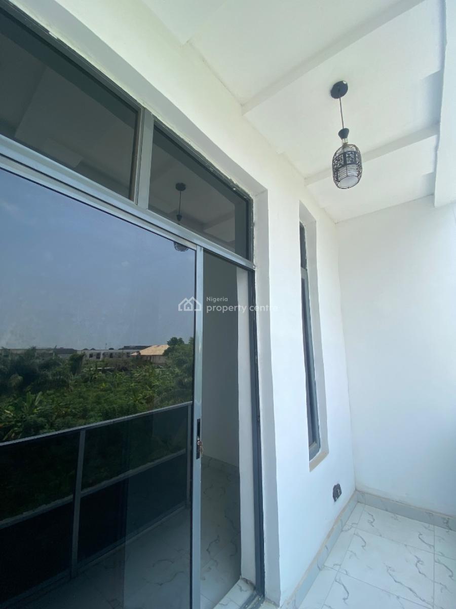 3 Bedroom Duplex, Villa Court Close to Abraham Adesanya, Ajah, Lagos, Terraced Duplex for Rent